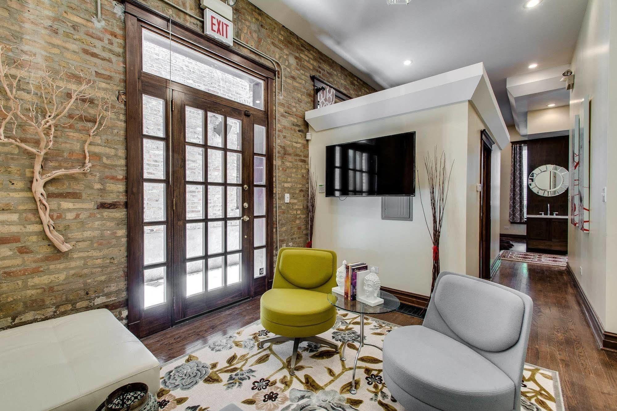 Ruby Room (Adults Only) Chicago Exterior photo